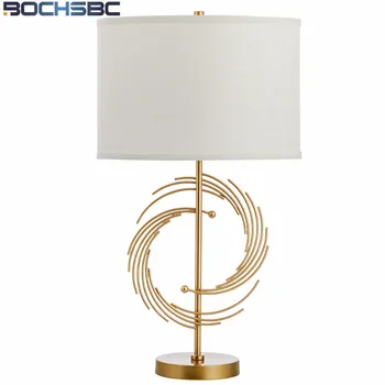 Loominguline Metallist Laua Lamp Kaasaegse Kodu Kaunistamiseks laualamp eest Magamistuba Valge Riie Lambivarju Lampe de chevet H68cm